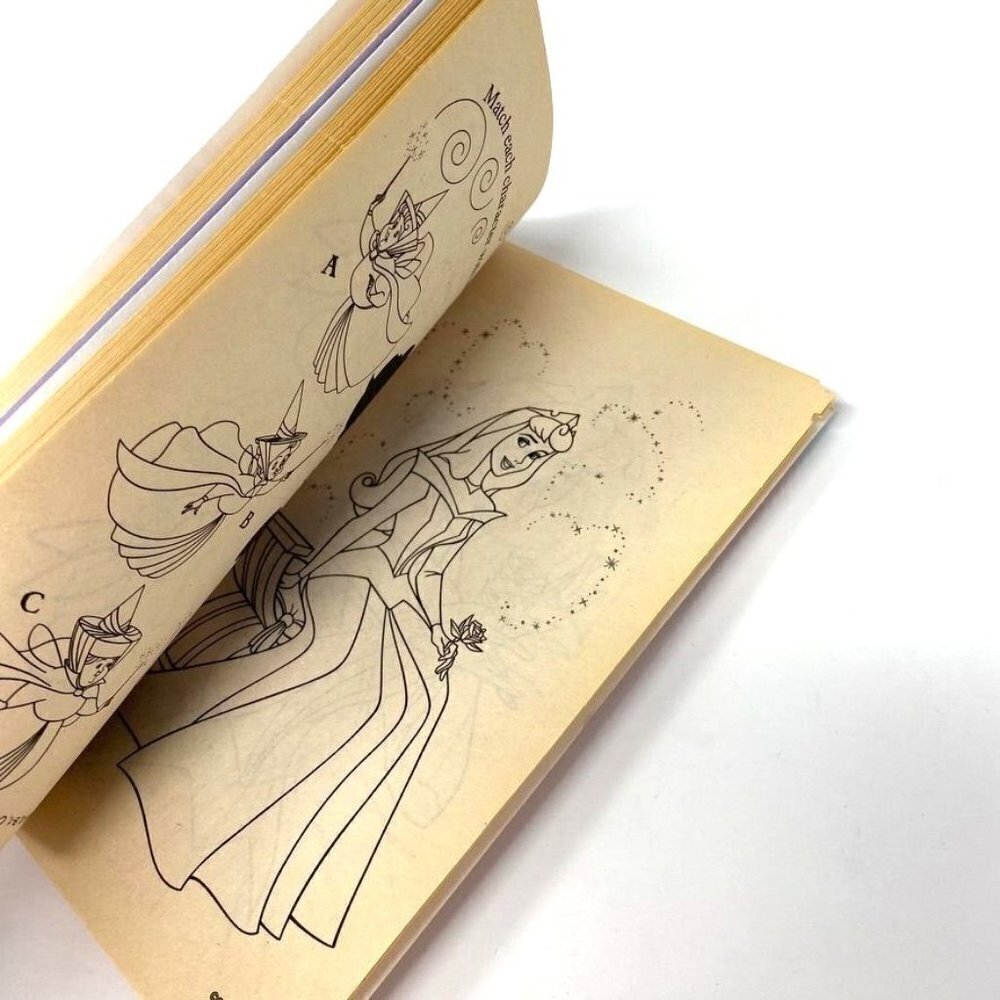 Disney Mini Princess Coloring Activity Sticker Books 2 - Picture 4 of 10